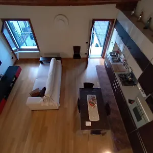 https://la-casa-di-blue.hotelinveneto.com